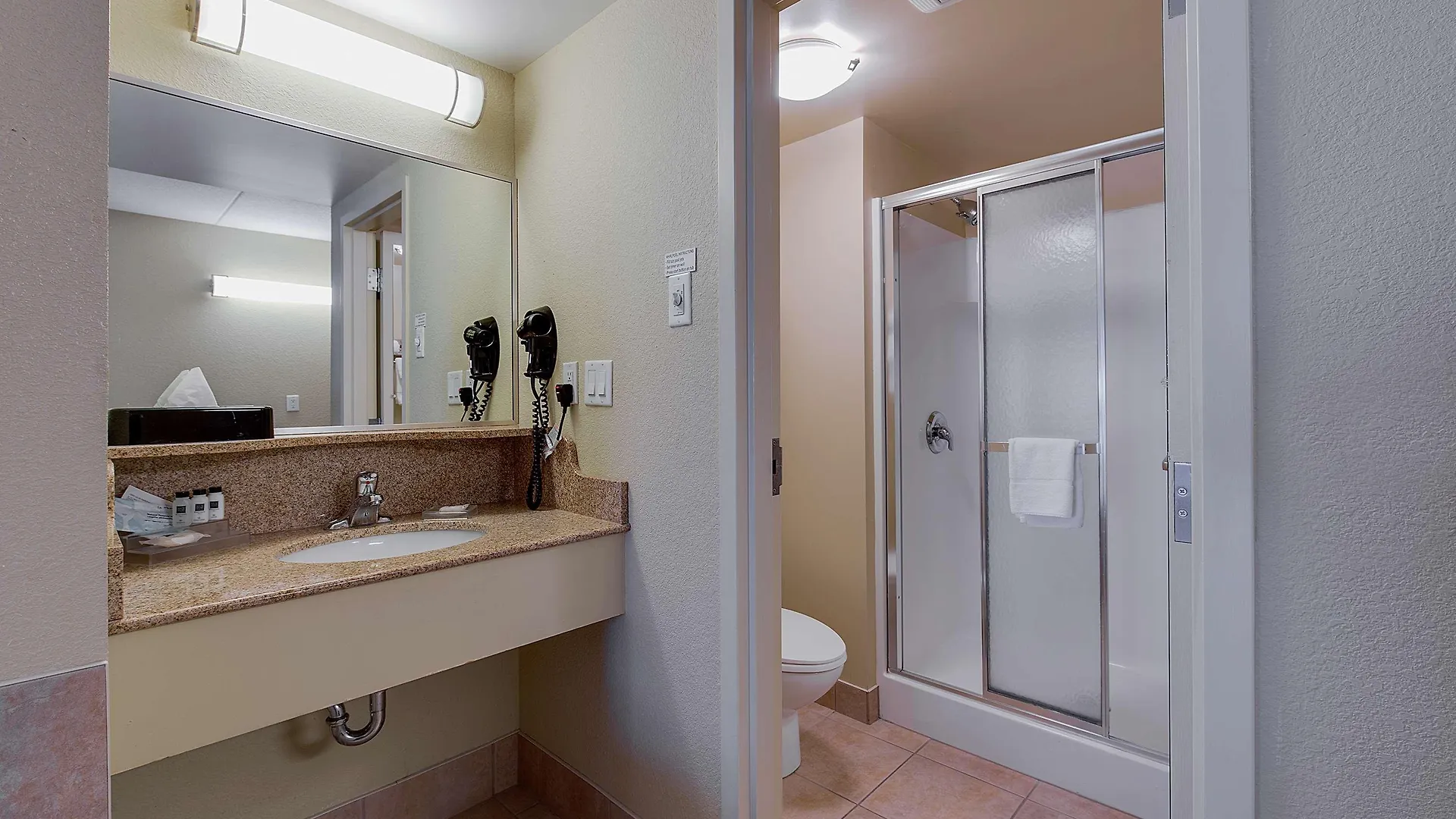 Country Inn & Suites By Radisson, Niagara Falls, On Hotel