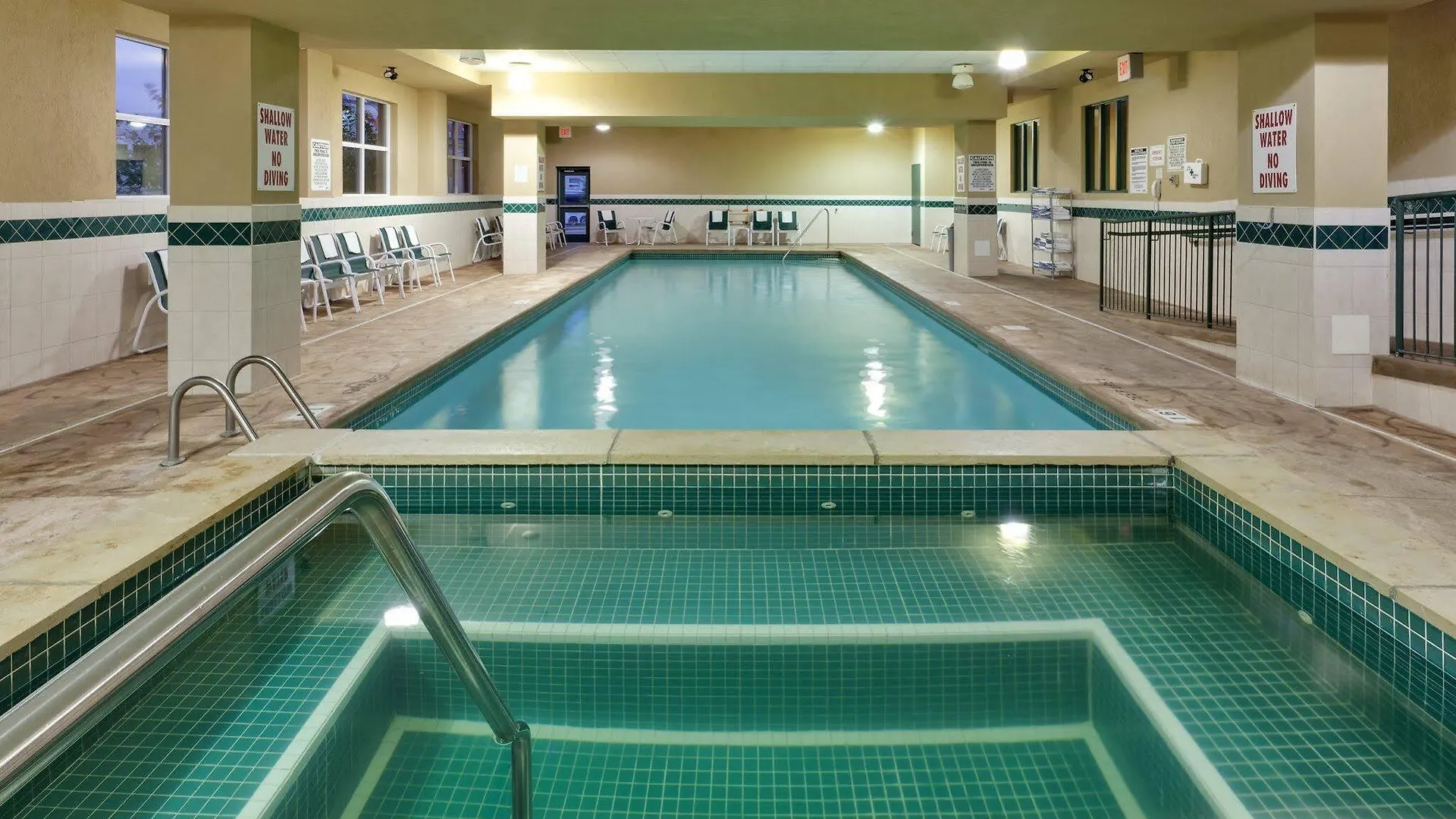 Hotel Country Inn & Suites By Radisson, Niagara Falls, On
